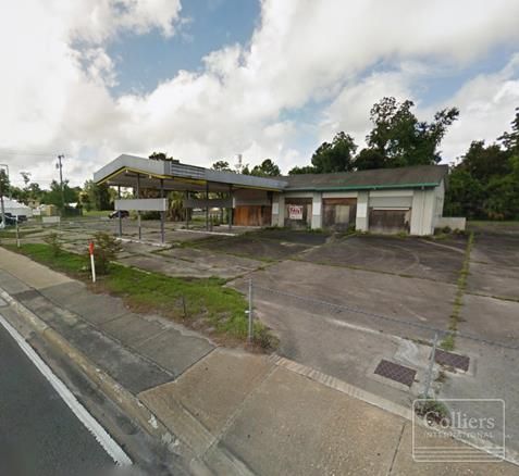 Former Convenience Store in HIlliard: 551755 U.S. 1, Hilliard, FL 32046